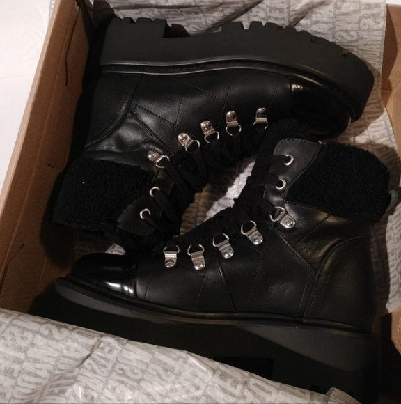 Steve Madden Reyen Black Leather Lace Up dhBoot (Women)Size 6.5 New in box. - Picture 5 of 13